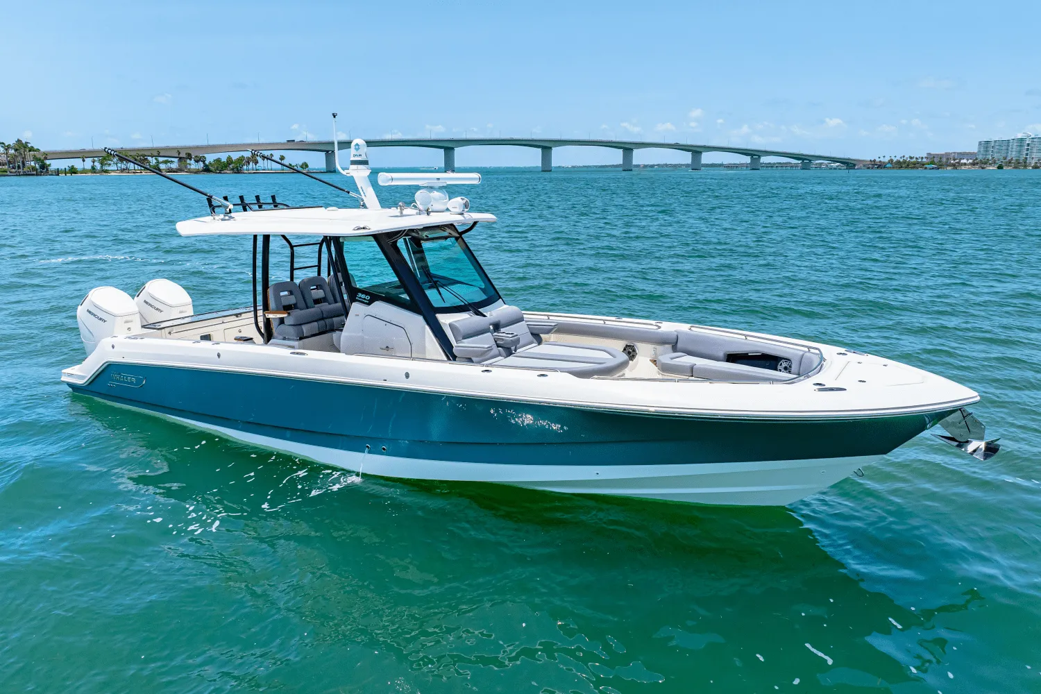 2025 Boston Whaler 360 Outrage Image Thumbnail #9