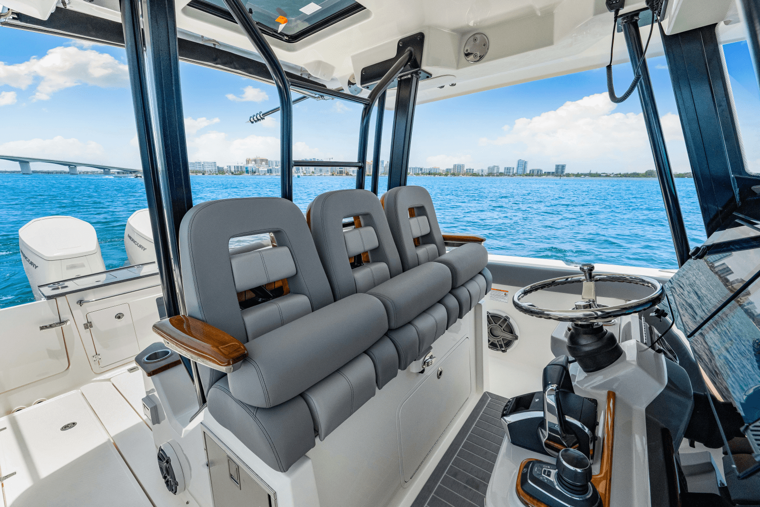 2025 Boston Whaler 360 Outrage Image Thumbnail #32