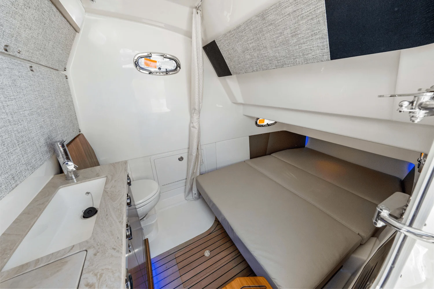 2025 Boston Whaler 360 Outrage Image Thumbnail #79