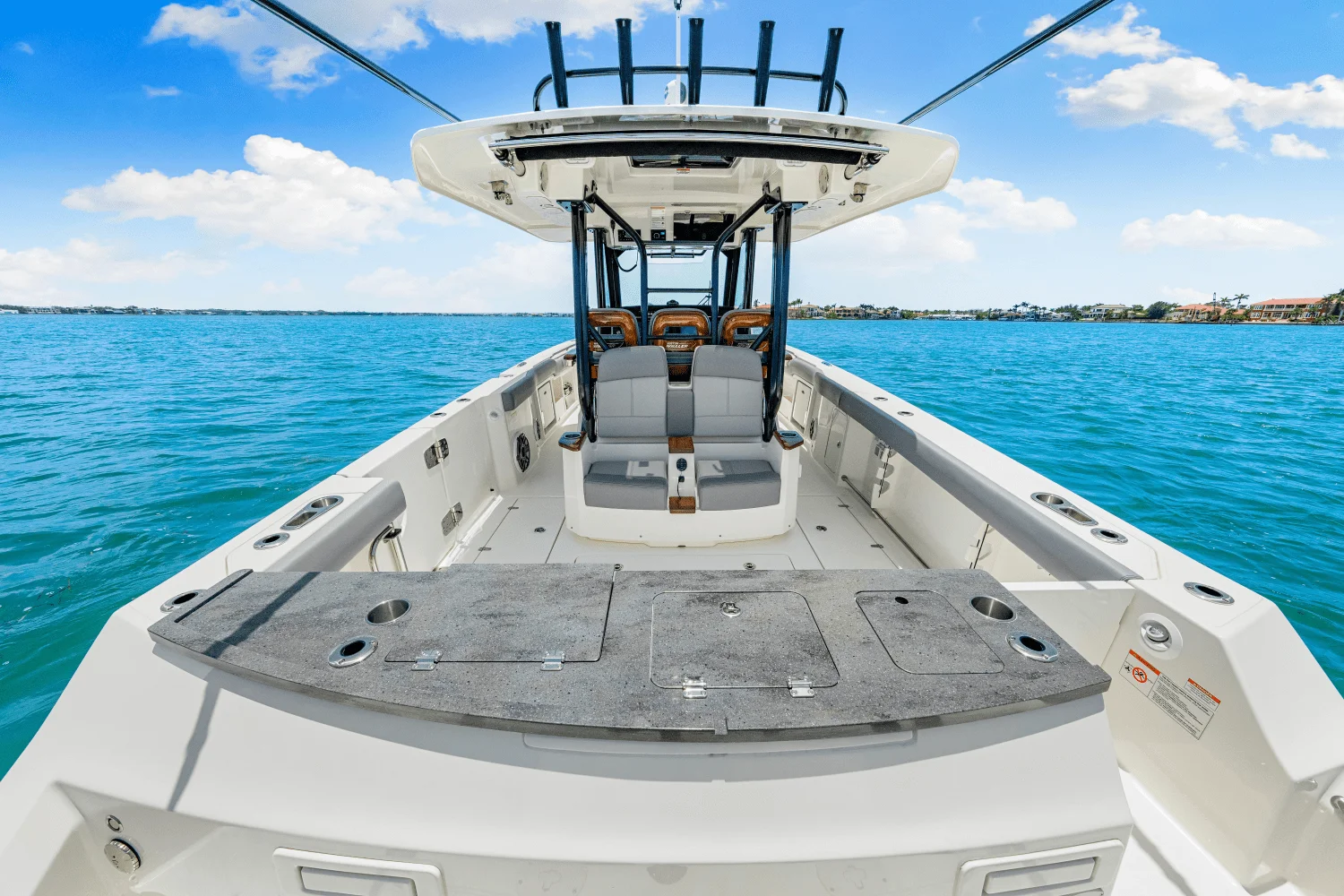 2025 Boston Whaler 360 Outrage Image Thumbnail #17