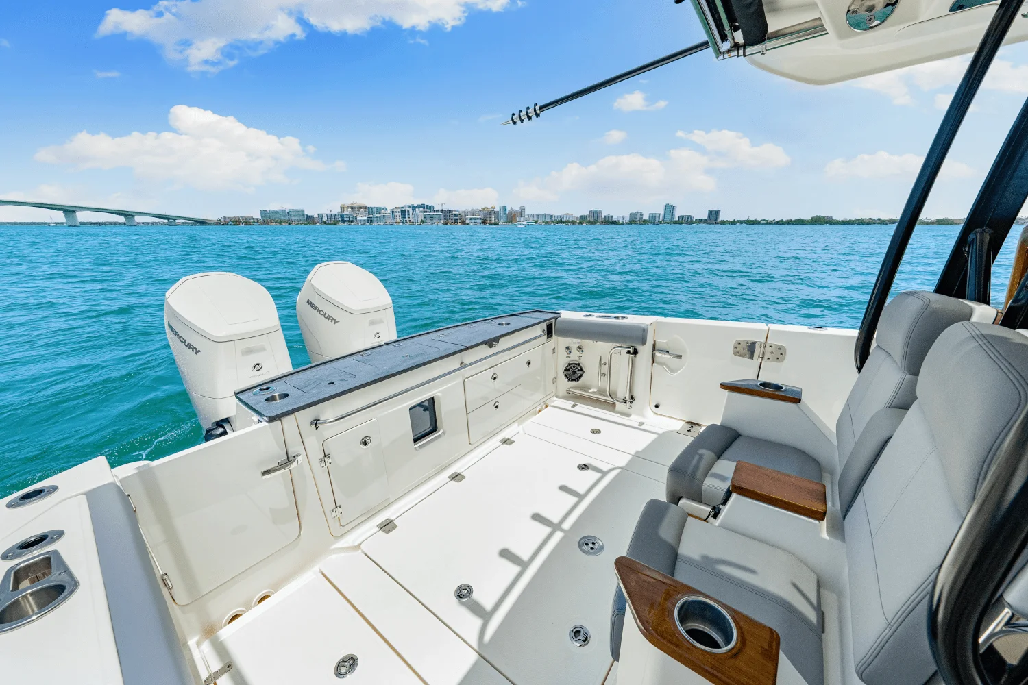 2025 Boston Whaler 360 Outrage Image Thumbnail #19
