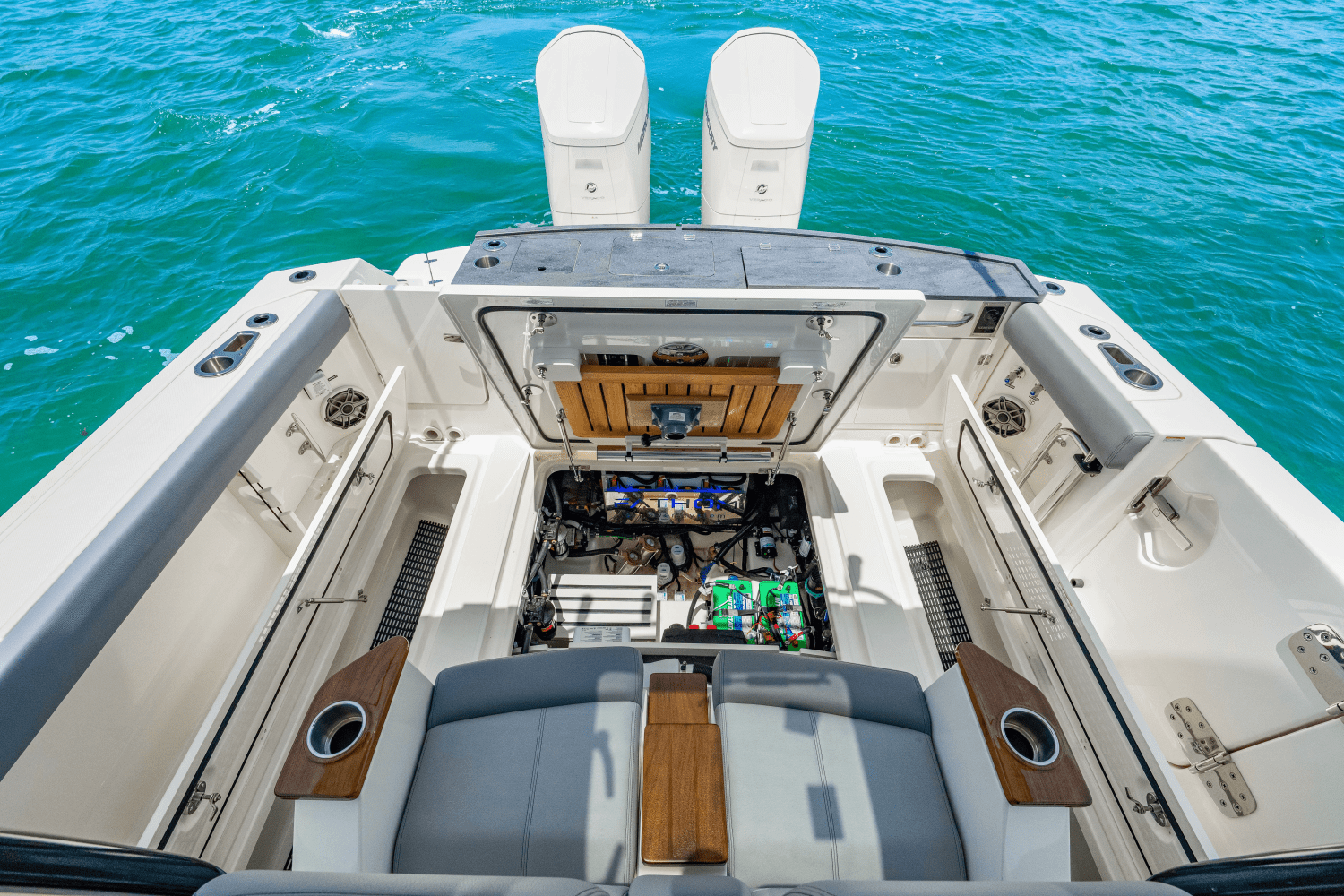 2025 Boston Whaler 360 Outrage Image Thumbnail #83