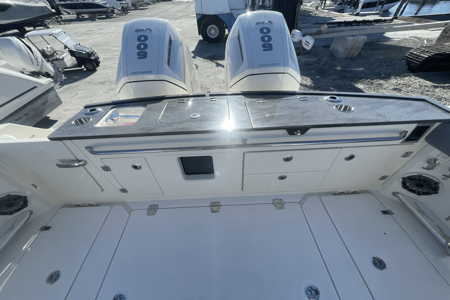 2025 Boston Whaler 360 Outrage Image Thumbnail #3