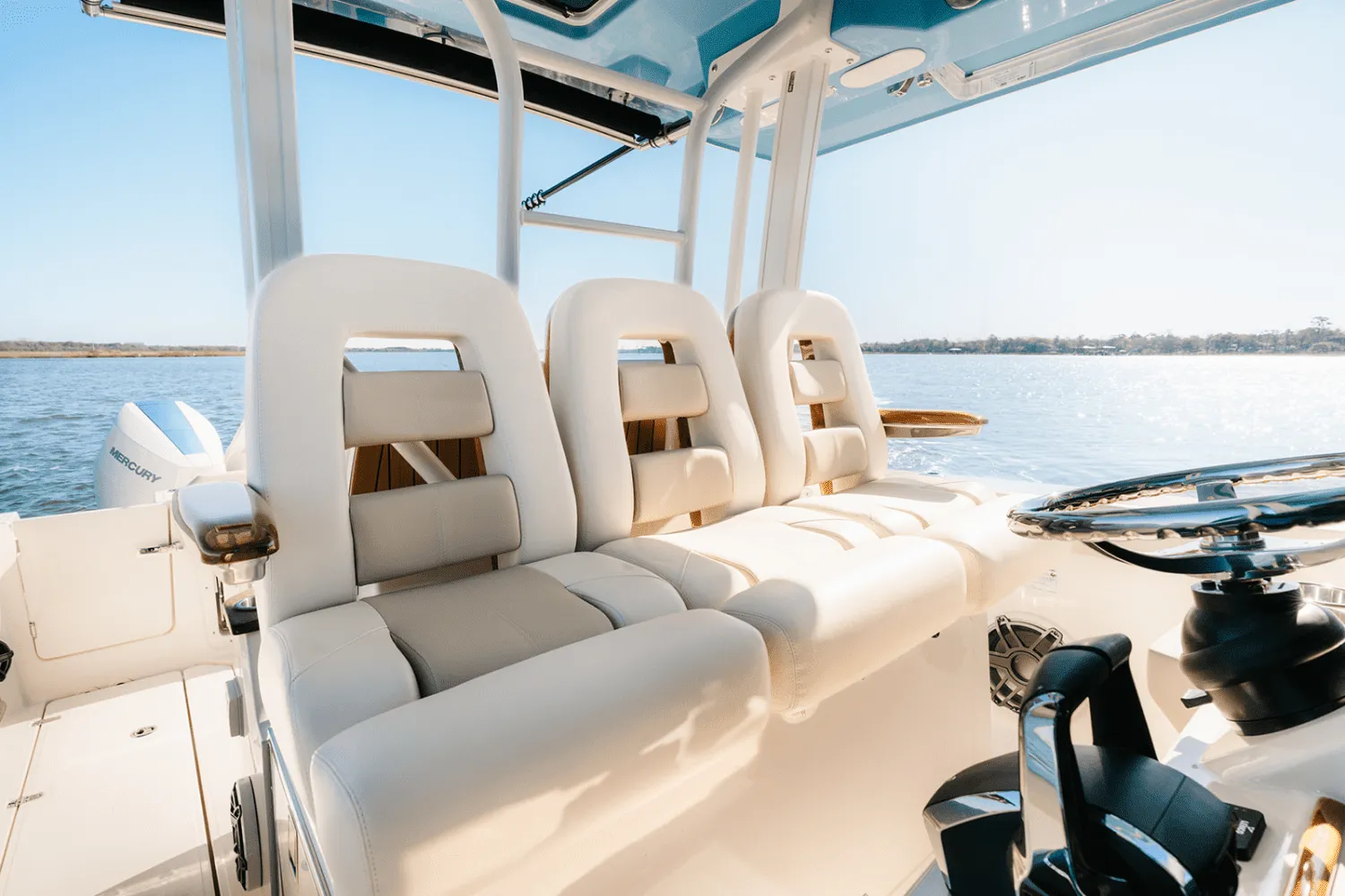 2025 Boston Whaler 360 Outrage Image Thumbnail #14