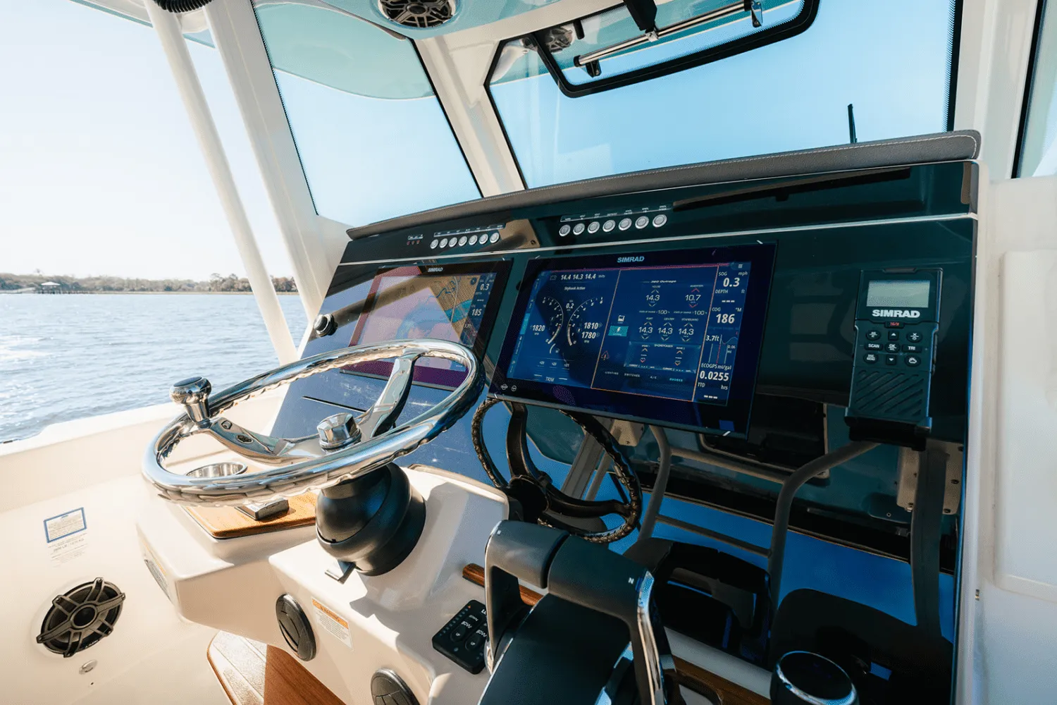 2025 Boston Whaler 360 Outrage Image Thumbnail #15
