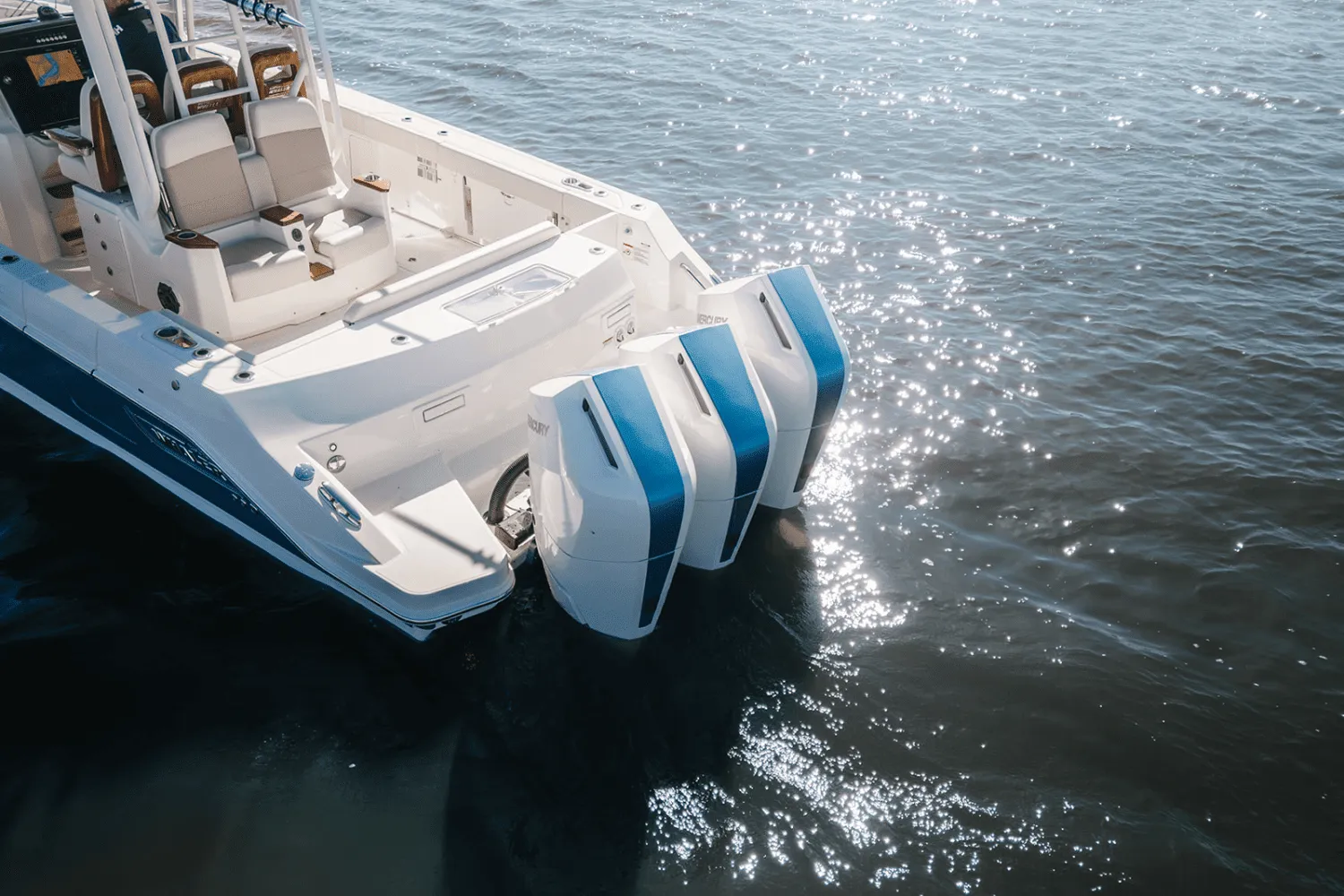 2025 Boston Whaler 360 Outrage Image Thumbnail #5