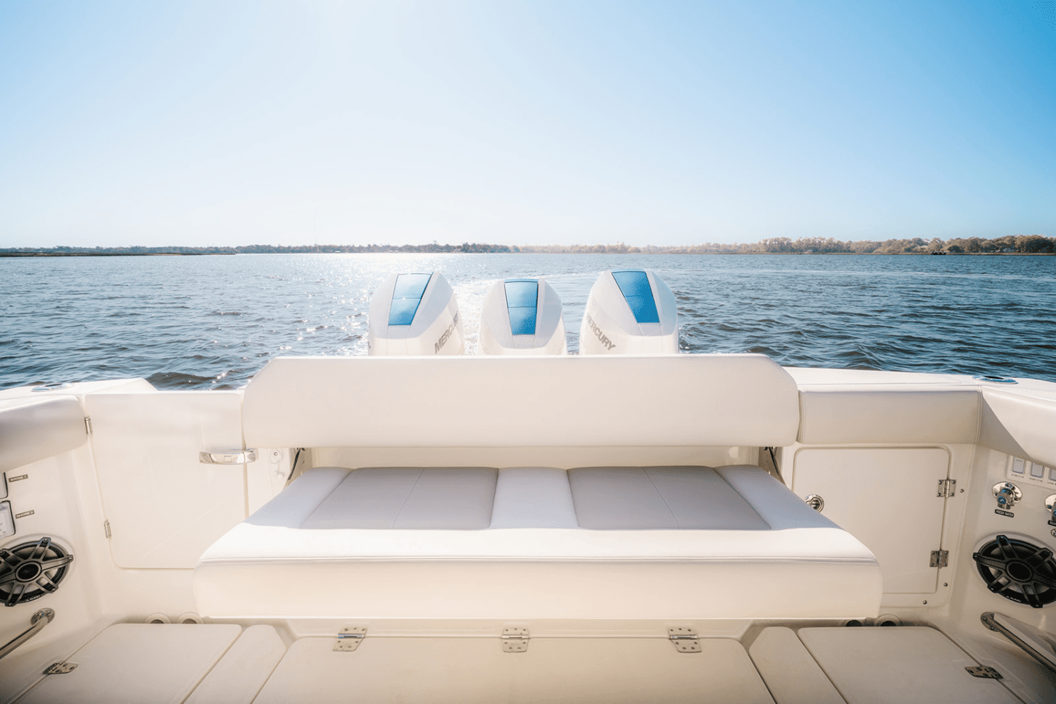 2025 Boston Whaler 360 Outrage Image Thumbnail #9