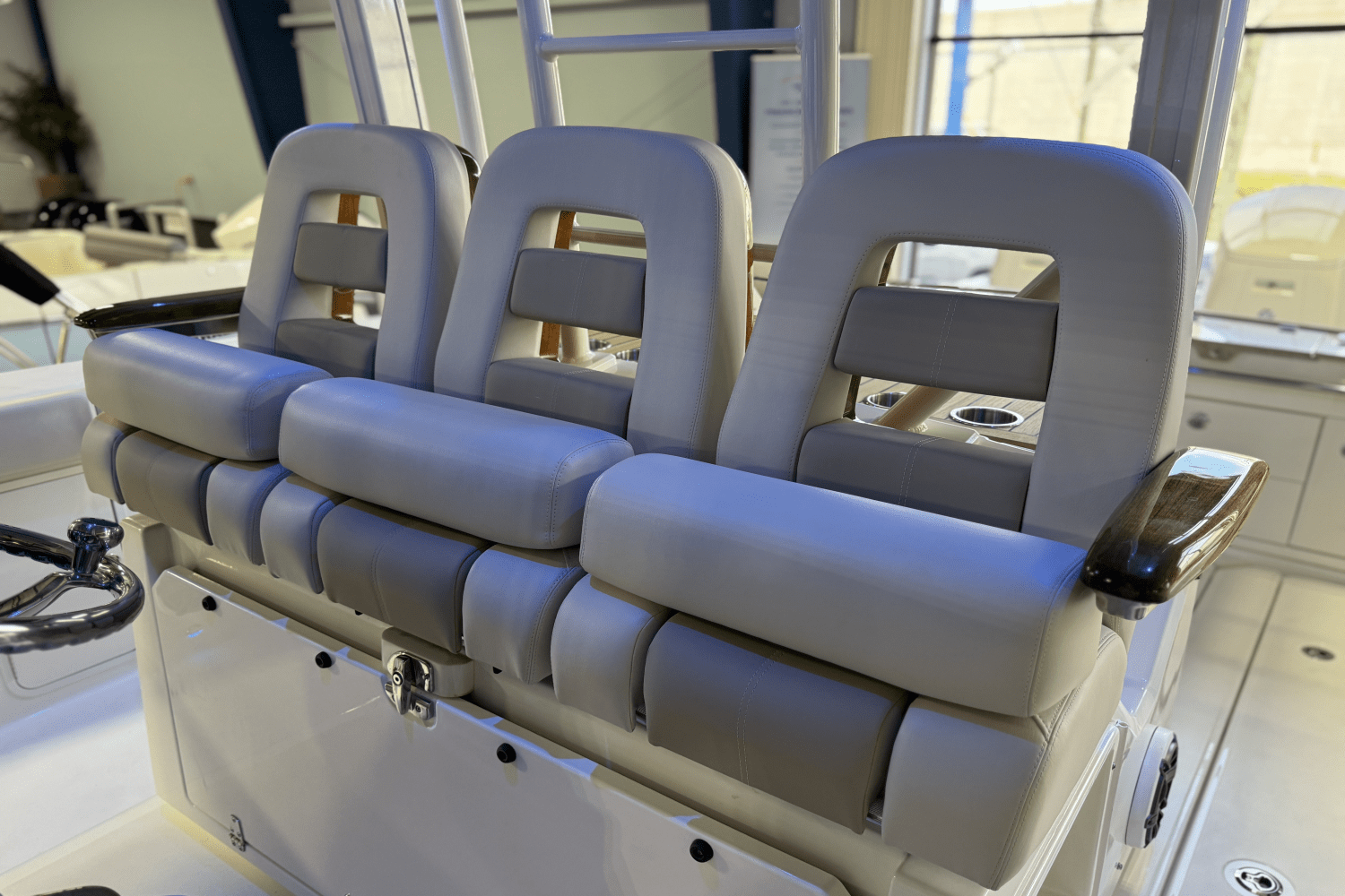 2025 Boston Whaler 360 Outrage Image Thumbnail #27