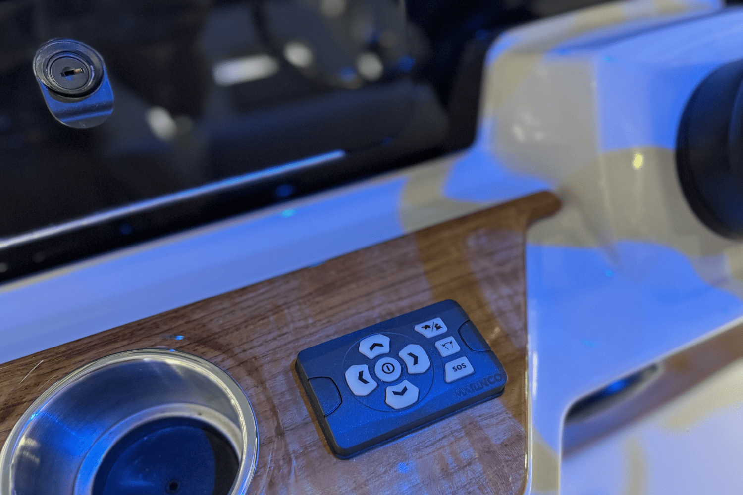 2025 Boston Whaler 360 Outrage Image Thumbnail #23