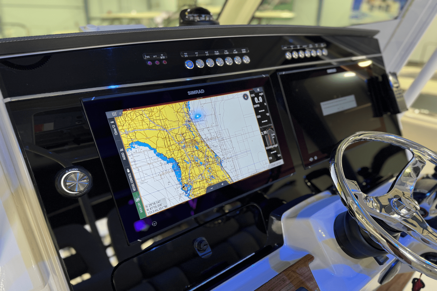 2025 Boston Whaler 360 Outrage Image Thumbnail #24