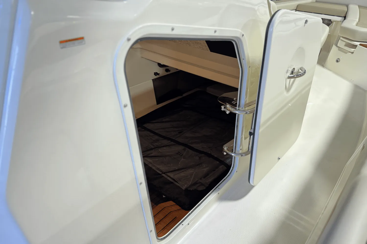2025 Boston Whaler 360 Outrage Image Thumbnail #33