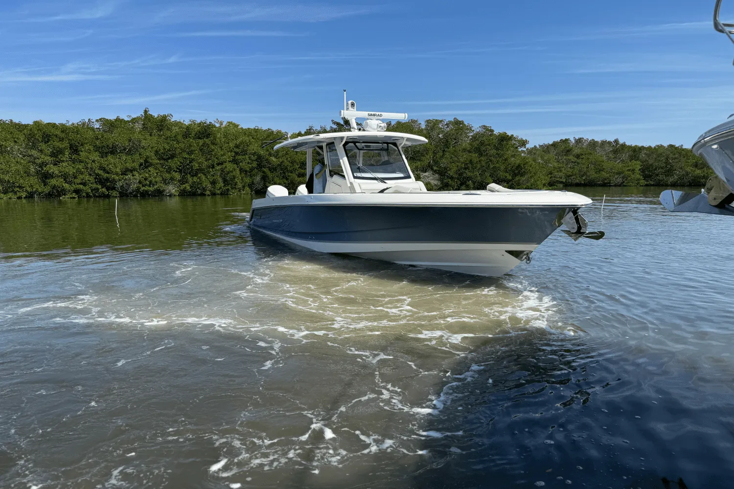 2025 Boston Whaler 360 Outrage Image Thumbnail #9