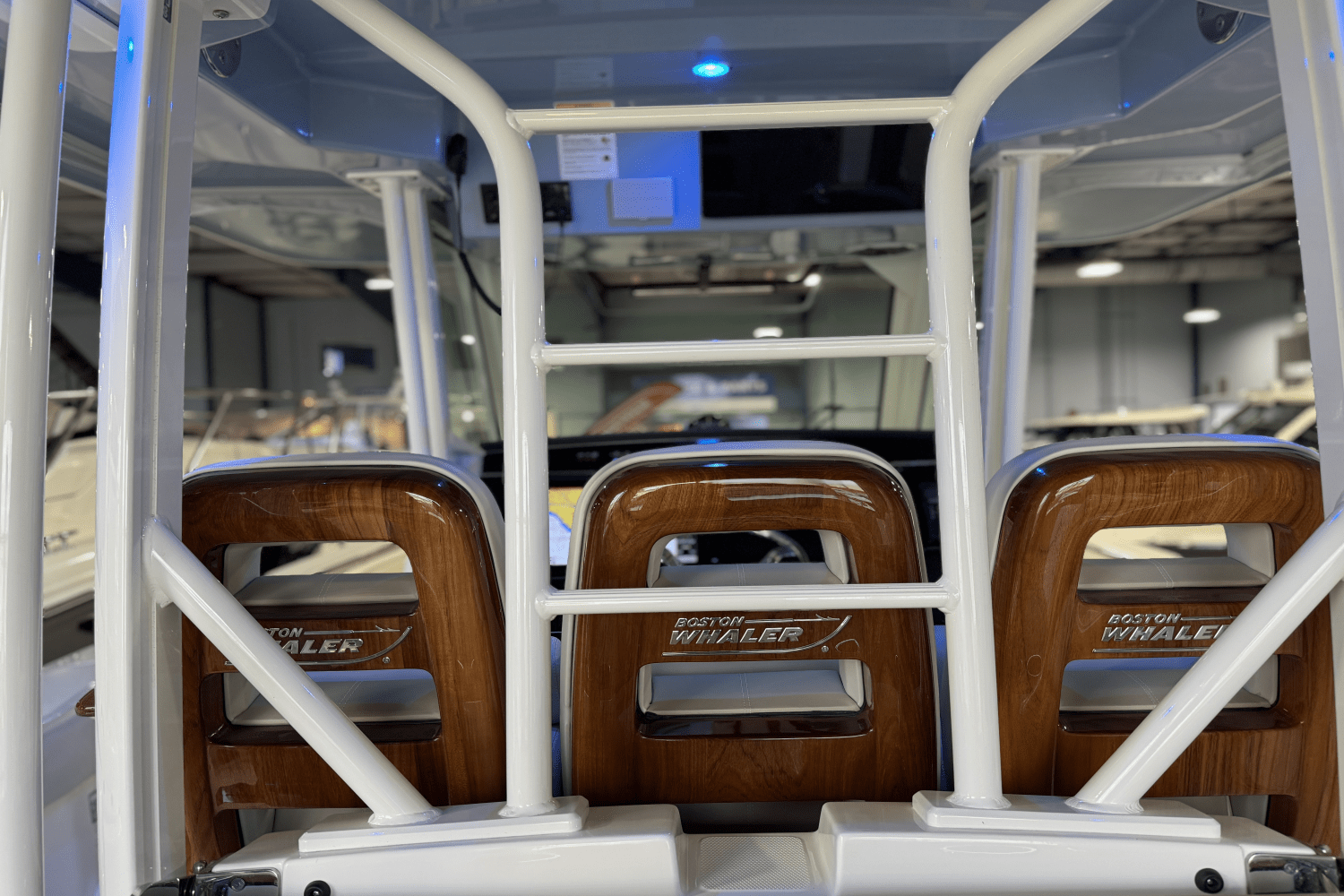 2025 Boston Whaler 360 Outrage Image Thumbnail #20
