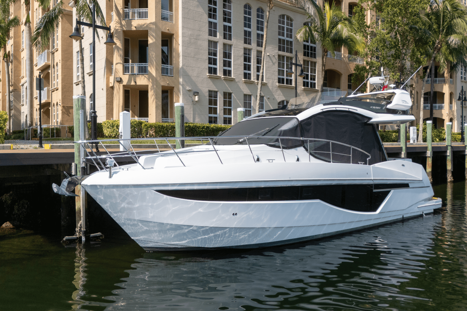 2022 Galeon 470 SKY Image Thumbnail #1