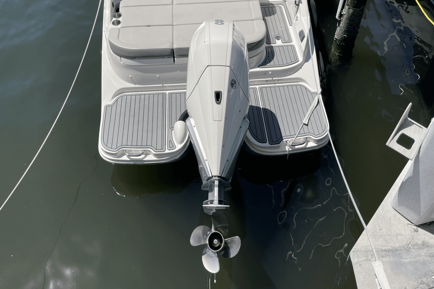 2020 Sea Ray 270 SDX OUTBOARD Image Thumbnail #33