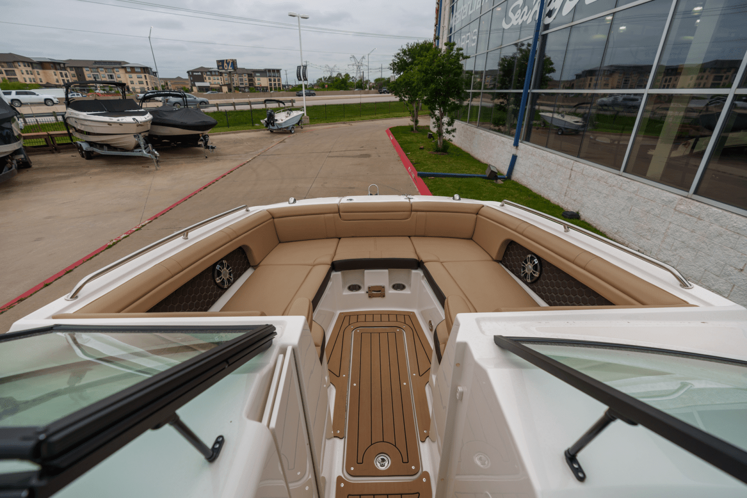 2019 Sea Ray 290 SDX Image Thumbnail #4