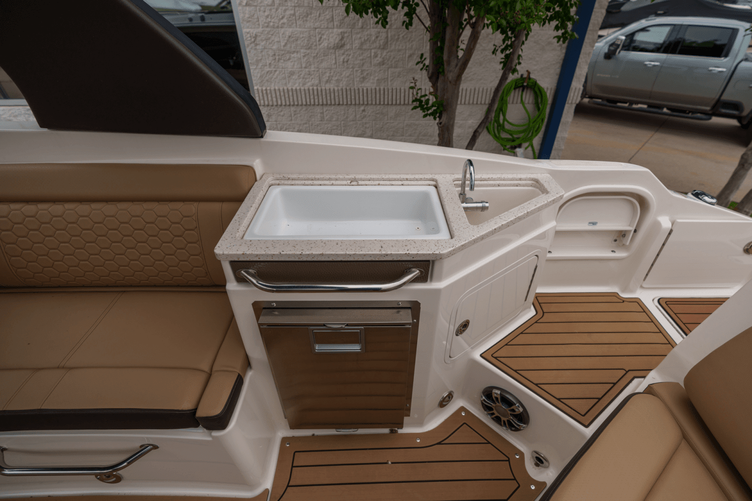 2019 Sea Ray 290 SDX Image Thumbnail #18