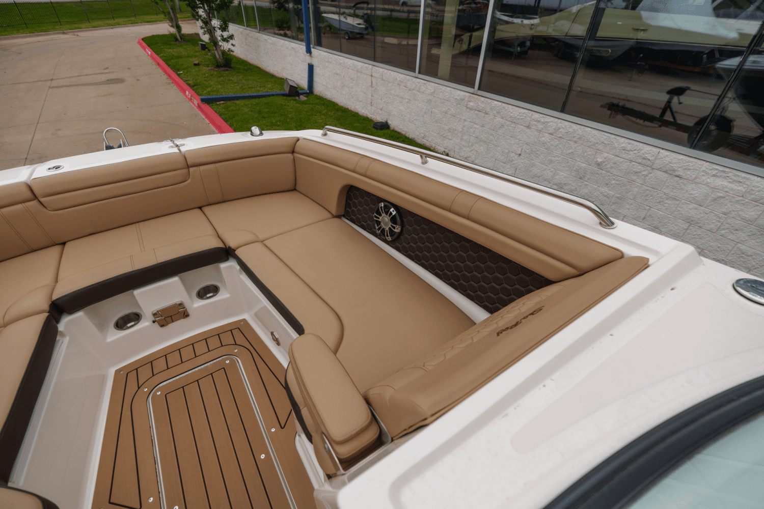 2019 Sea Ray 290 SDX Image Thumbnail #7