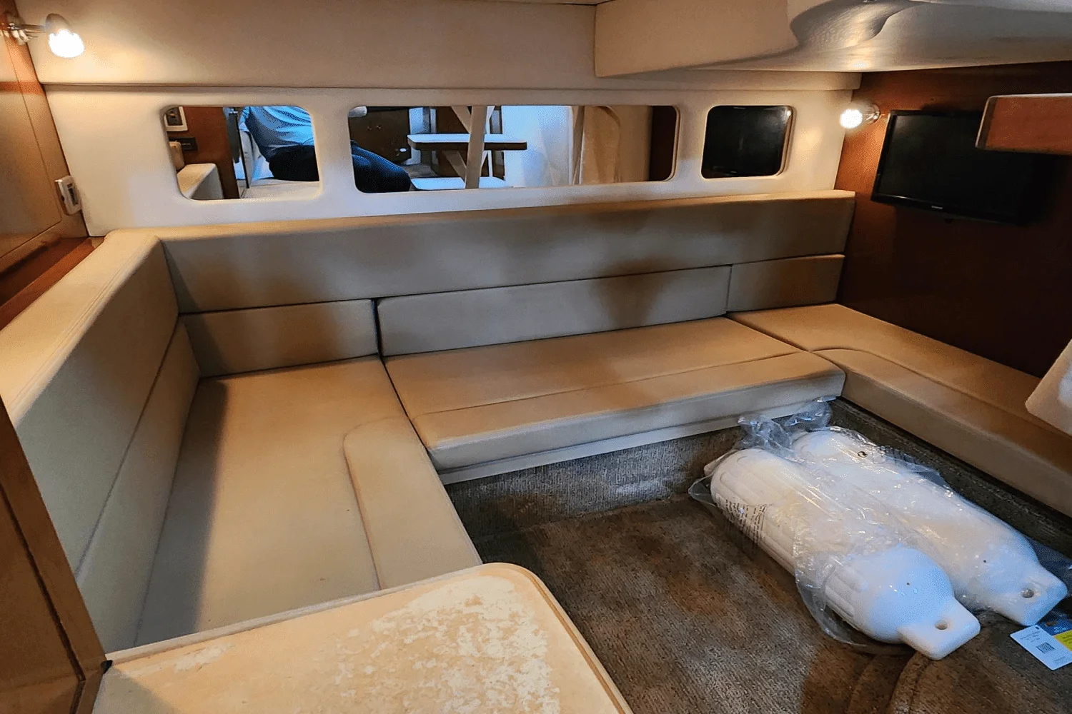 2014 Sea Ray 330 SUNDANCER Image Thumbnail #45