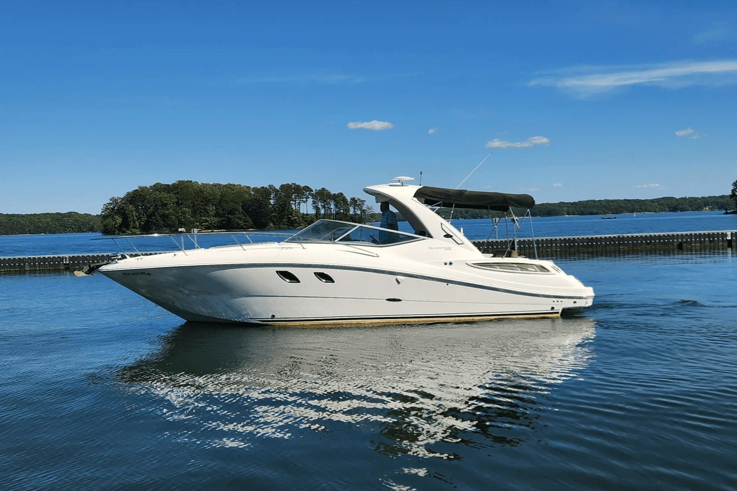 2014 Sea Ray 330 SUNDANCER Image Thumbnail #0