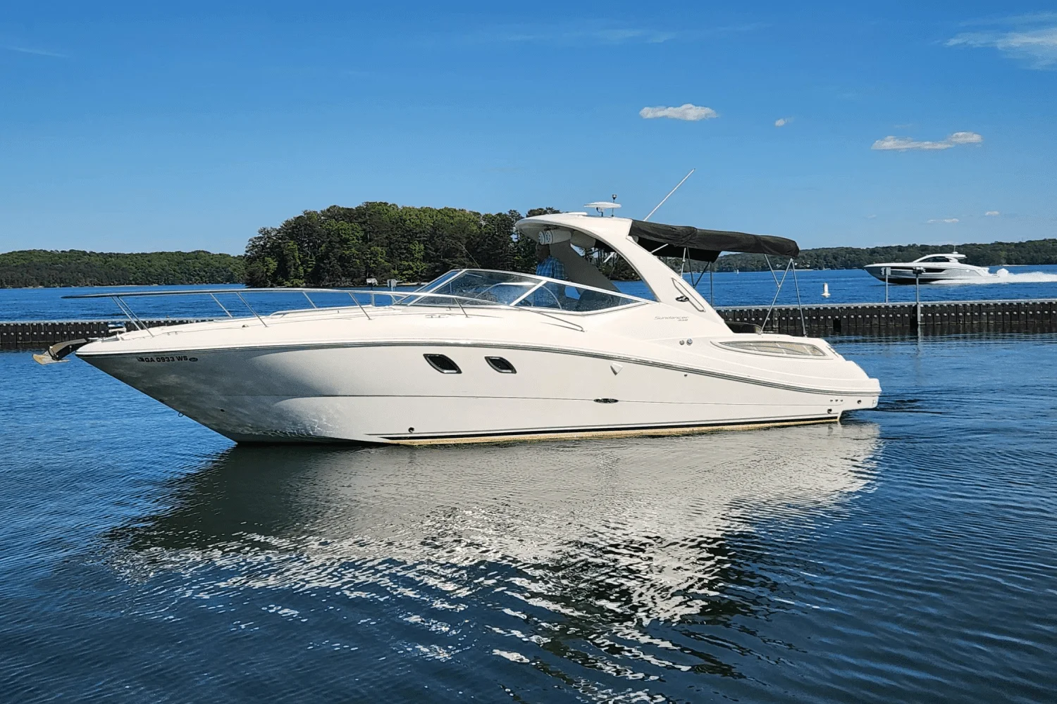 2014 Sea Ray 330 SUNDANCER Image Thumbnail #1