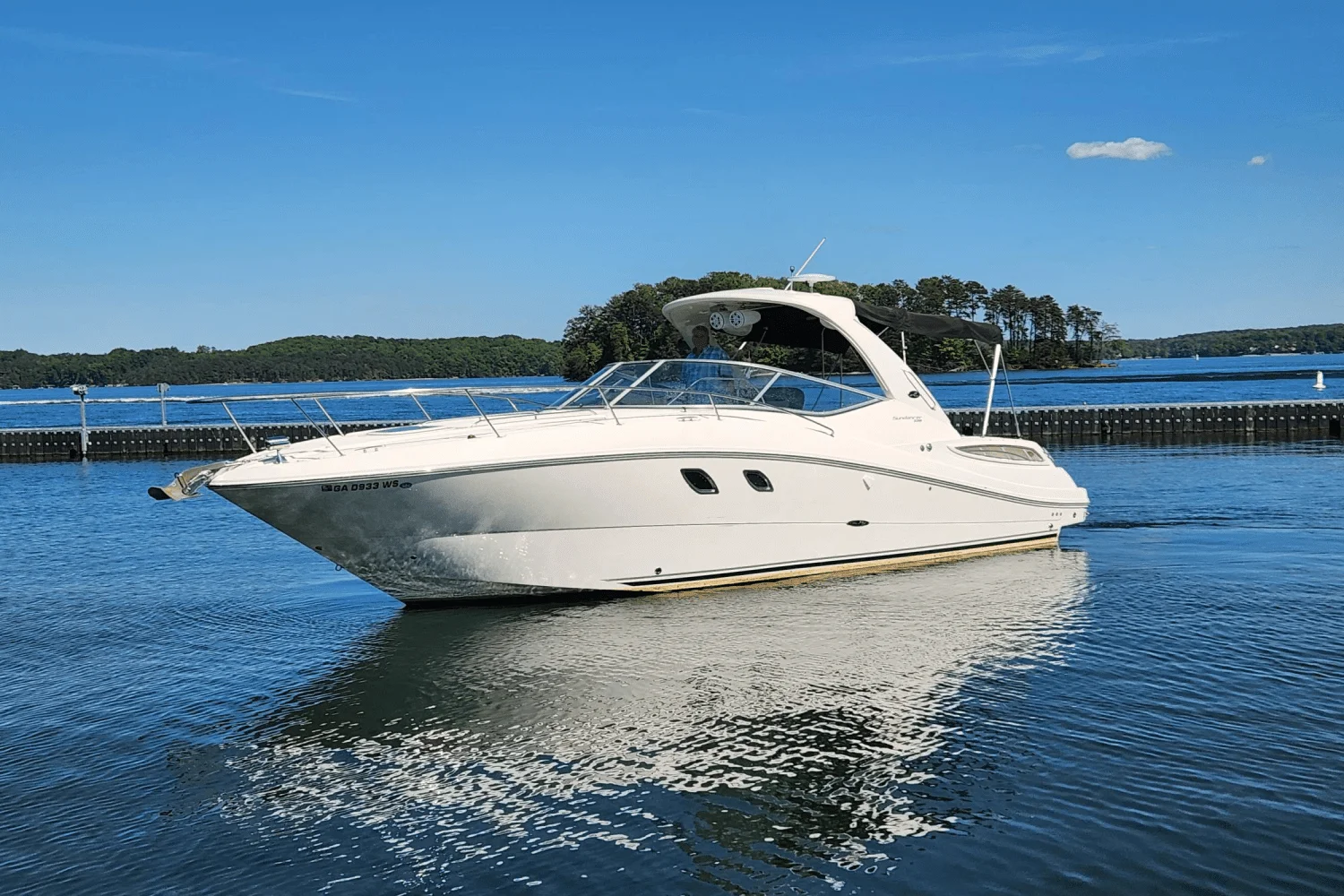 2014 Sea Ray 330 SUNDANCER Image Thumbnail #2