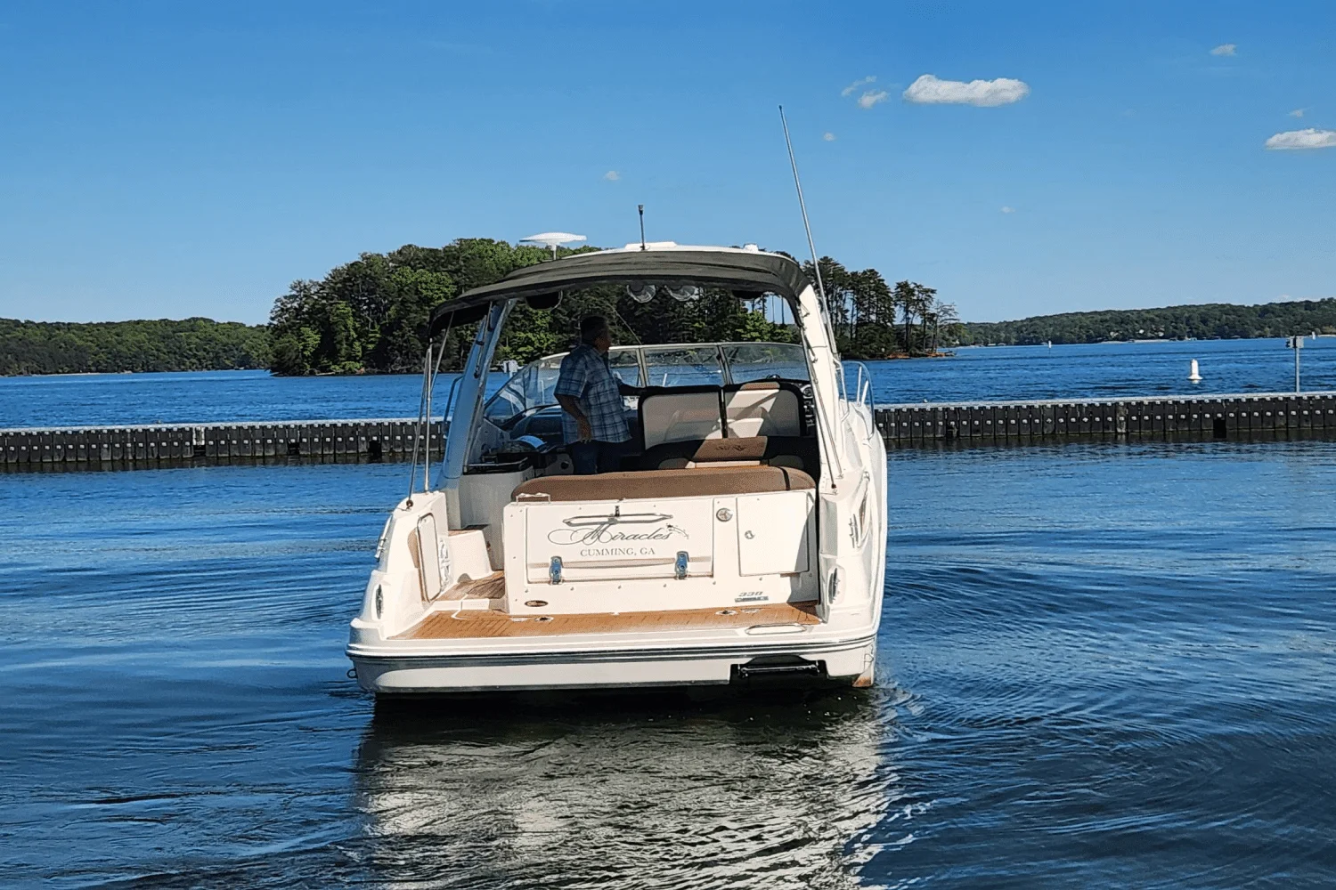 2014 Sea Ray 330 SUNDANCER Image Thumbnail #12