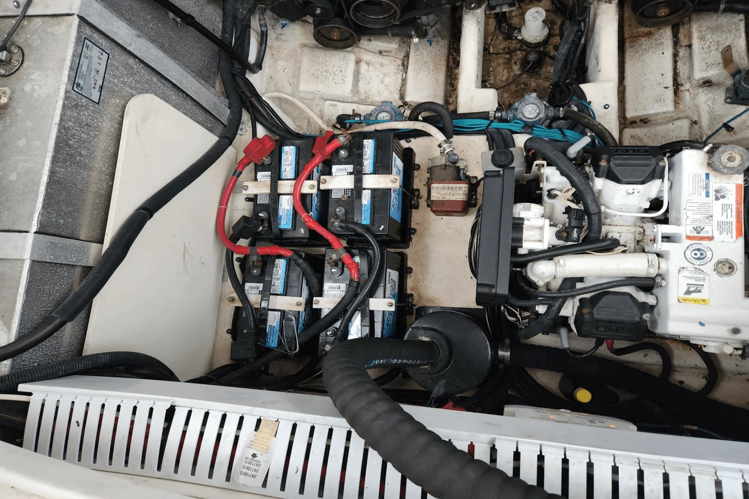 2014 Sea Ray 330 SUNDANCER Image Thumbnail #53