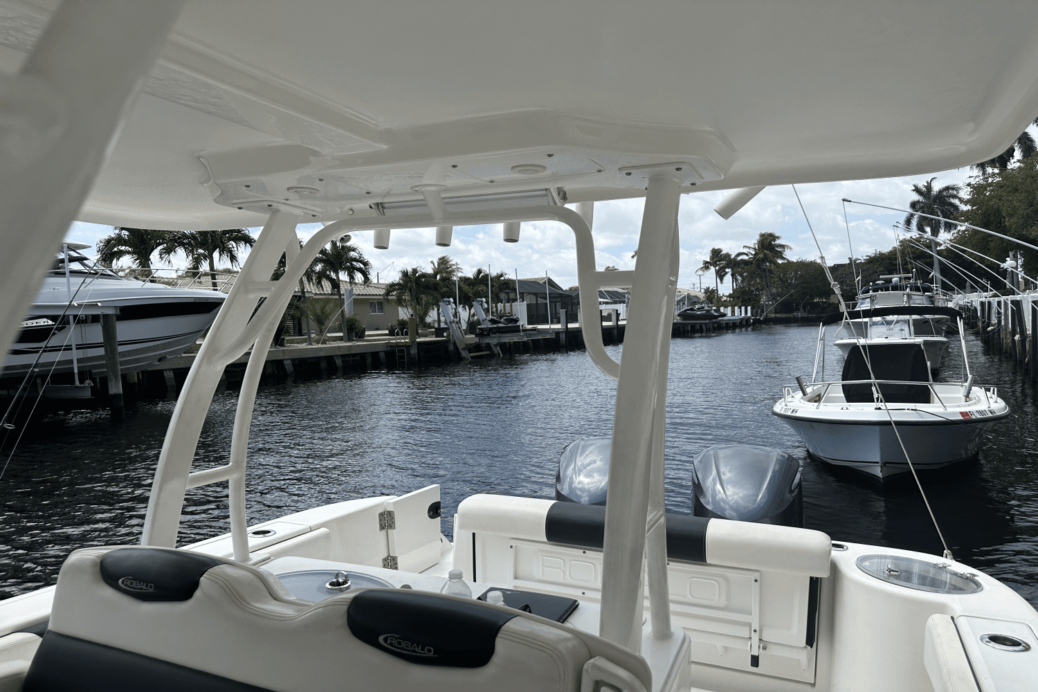 2017 Robalo R302 Image Thumbnail #18