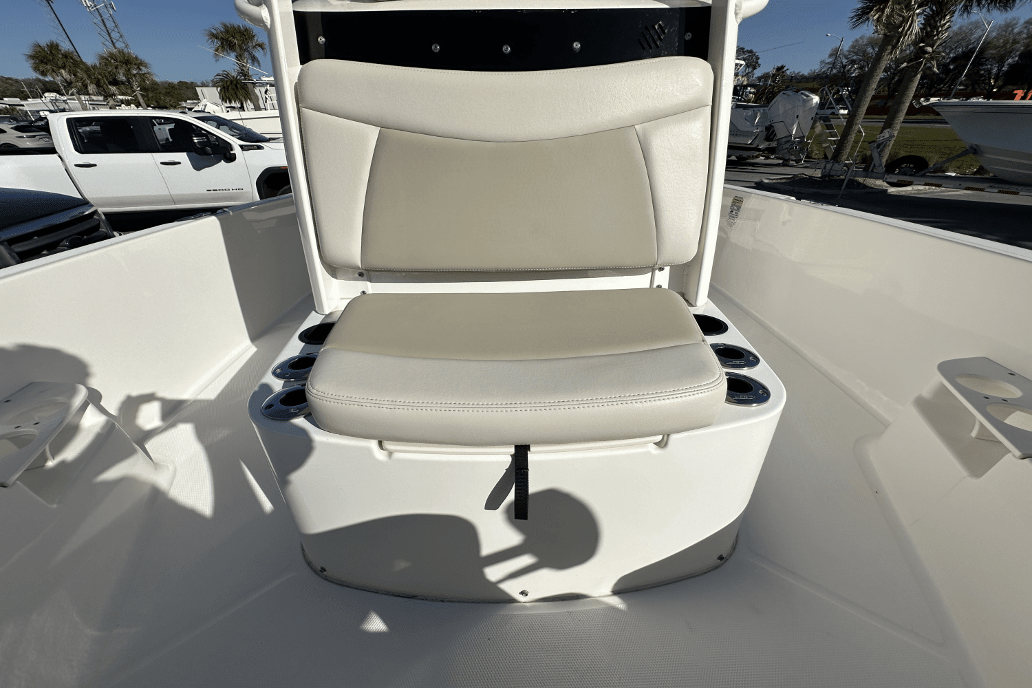 2019 Boston Whaler 210 DAUNTLESS Image Thumbnail #28