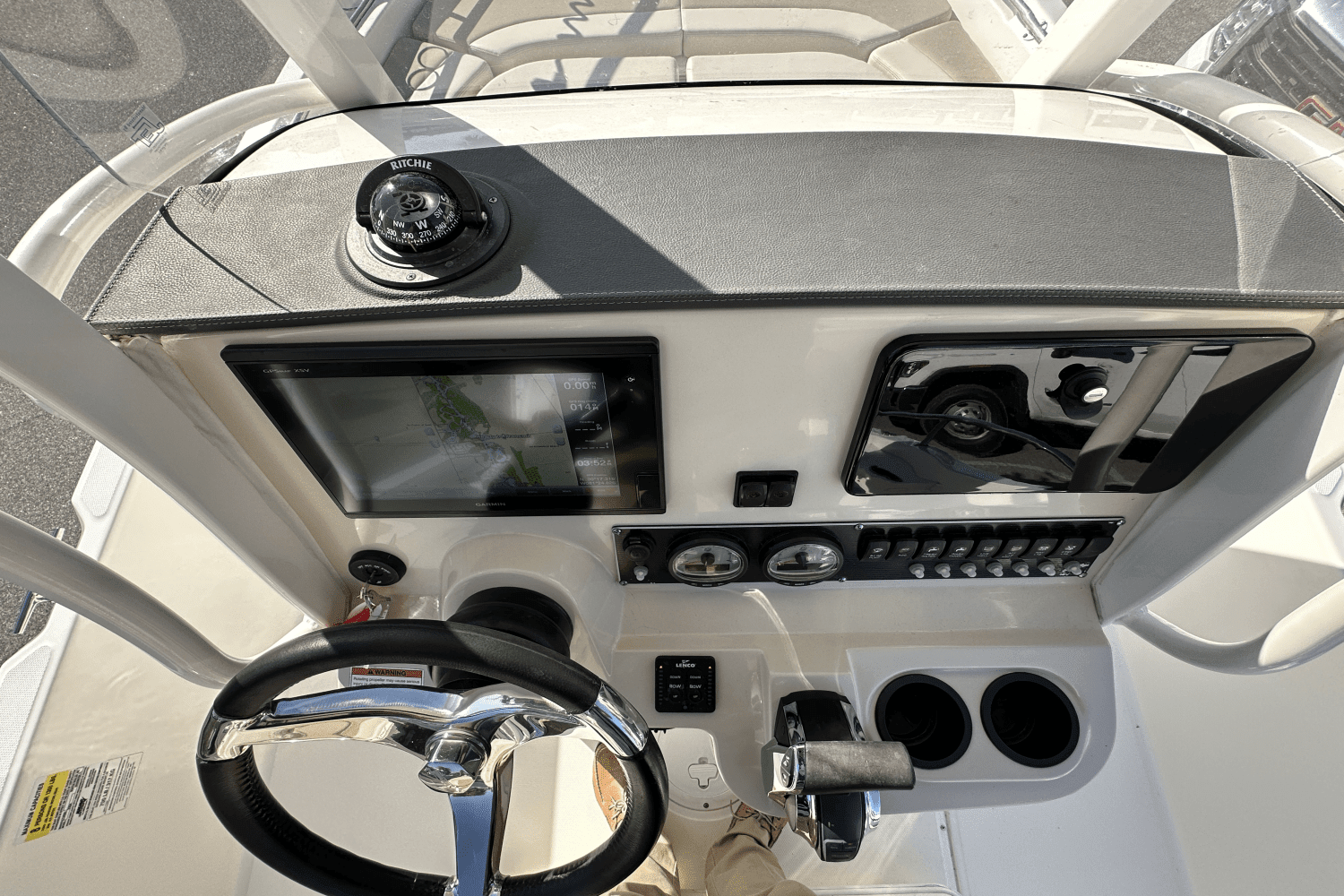 2019 Boston Whaler 210 DAUNTLESS Image Thumbnail #22