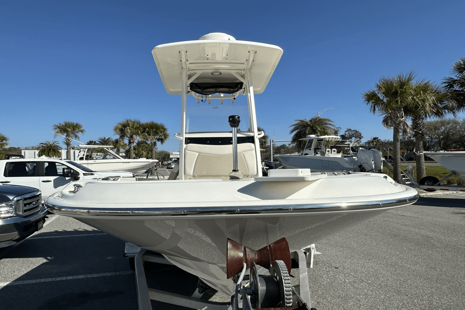 2019 Boston Whaler 210 DAUNTLESS Image Thumbnail #3