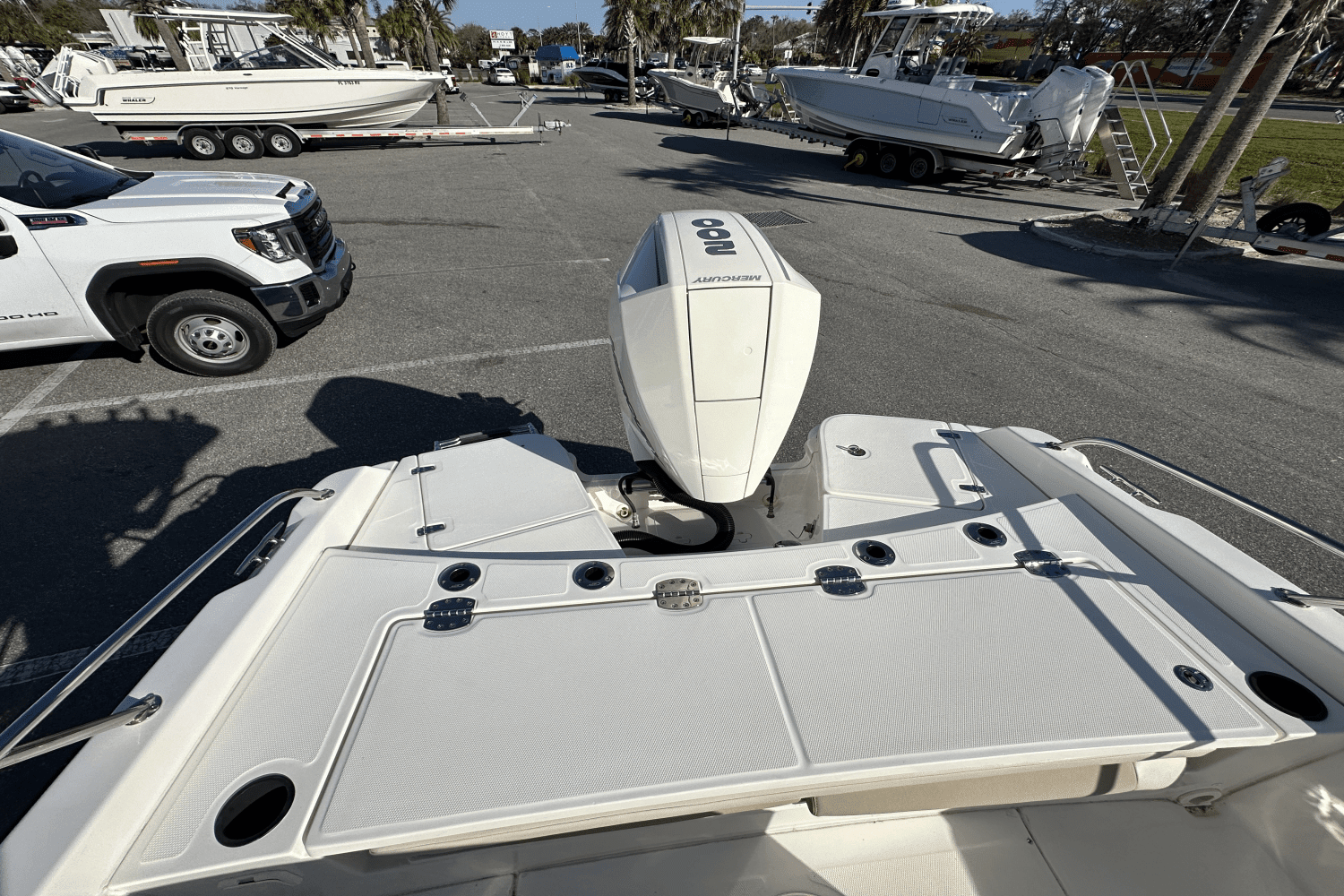 2019 Boston Whaler 210 DAUNTLESS Image Thumbnail #11