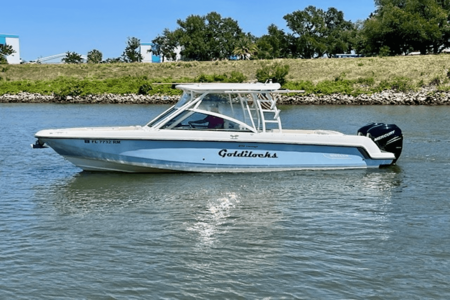 2018 Boston Whaler 270 VANTAGE Image Thumbnail #1