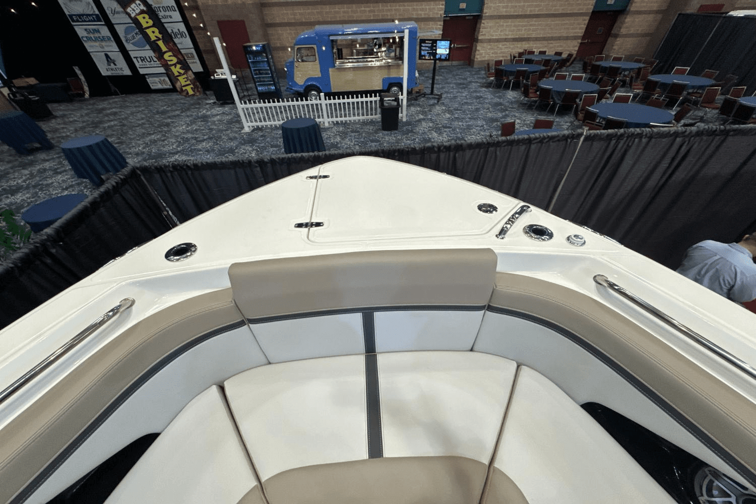 2025 Boston Whaler 330 Vantage Image Thumbnail #30