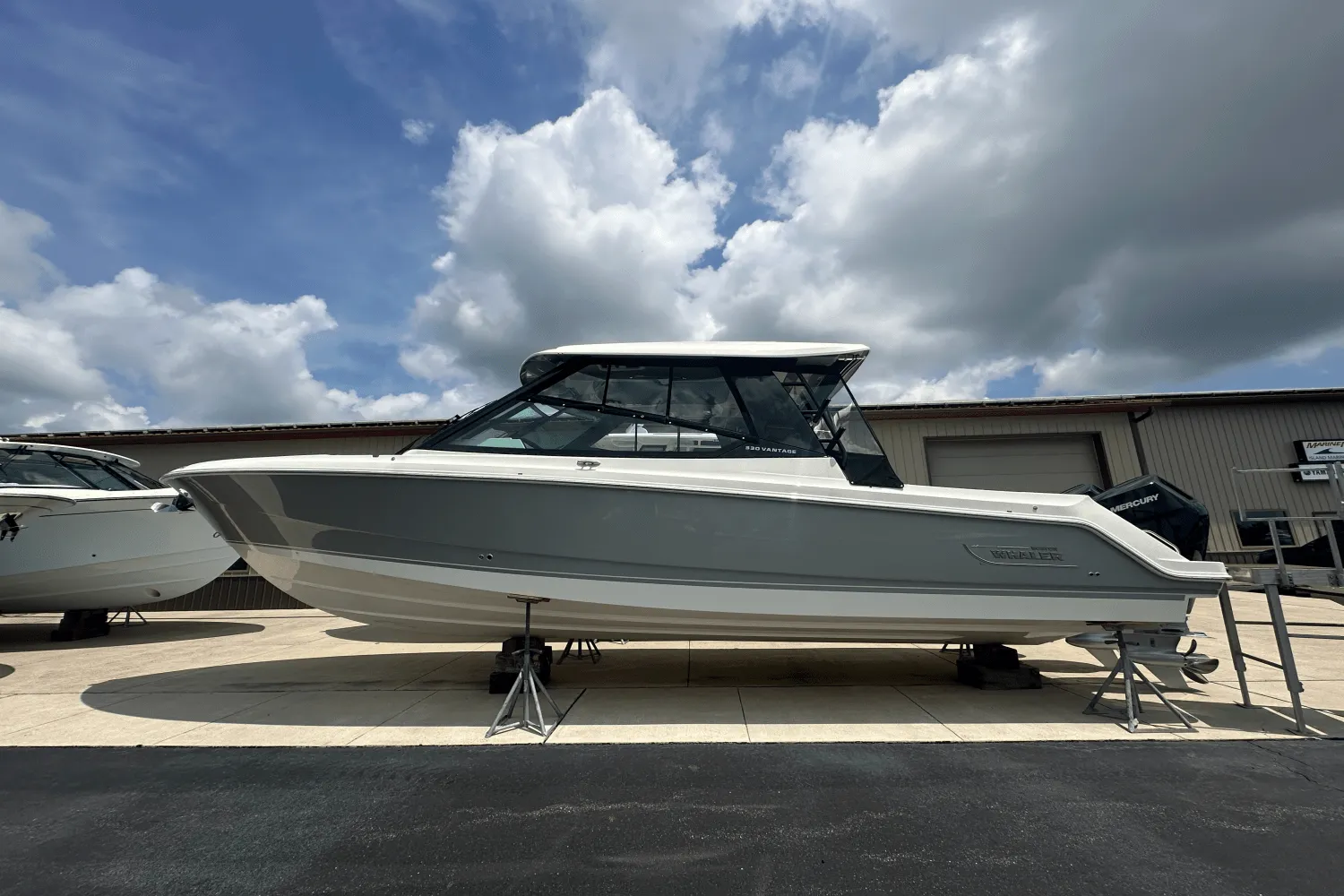 2025 Boston Whaler 330 Vantage Image Thumbnail #0