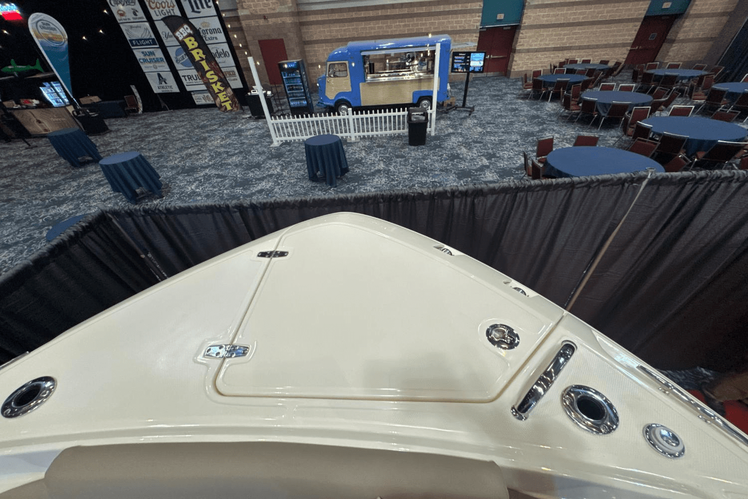 2025 Boston Whaler 330 Vantage Image Thumbnail #31