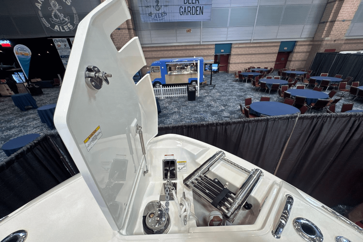 2025 Boston Whaler 330 Vantage Image Thumbnail #33