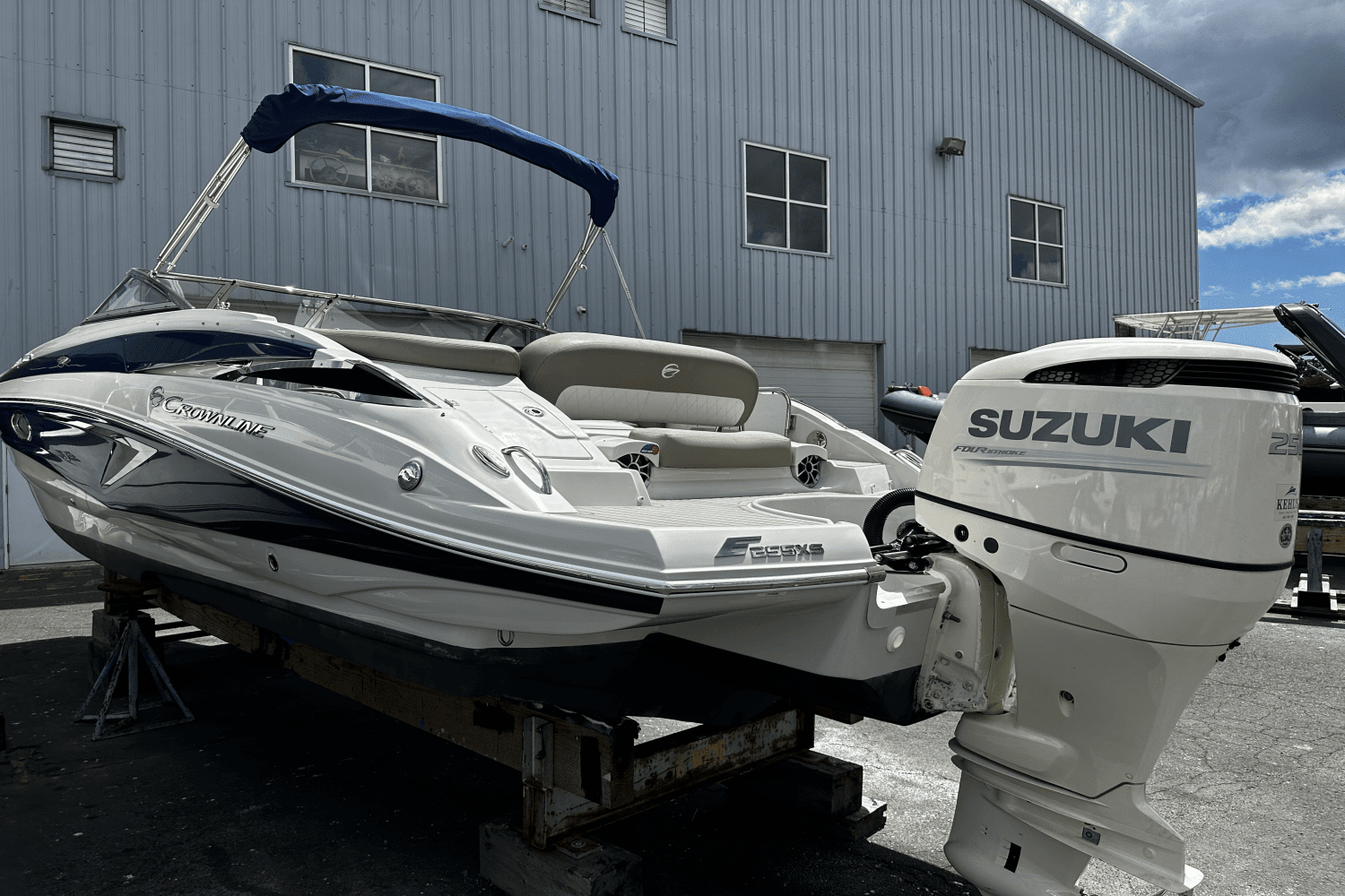 2019 Crownline ECLIPSE E255 XS Image Thumbnail #4