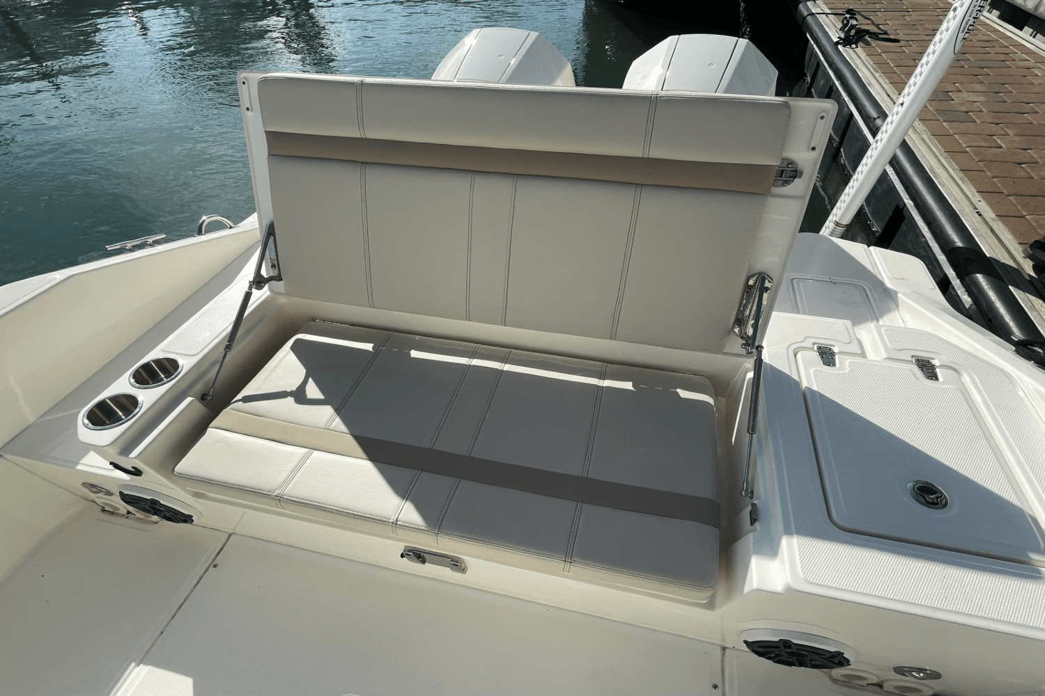 2023 Boston Whaler
                                                             280 Dauntless Image Thumbnail #13