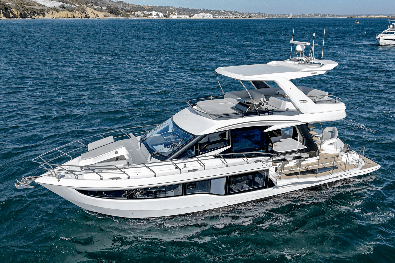 2025 Galeon 500 FLY Image Thumbnail #3