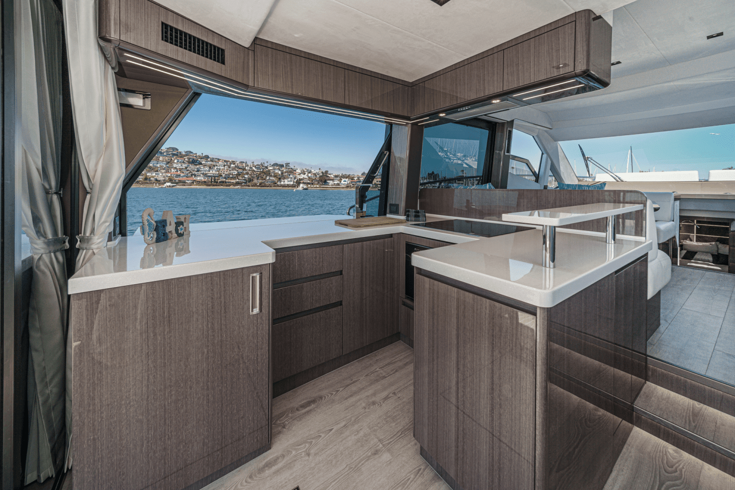 2025 Galeon 500 FLY Image Thumbnail #33