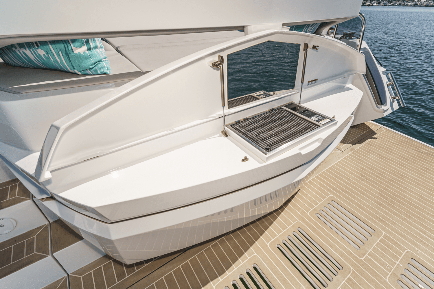 2025 Galeon 500 FLY Image Thumbnail #25