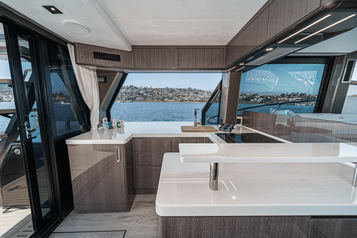 2025 Galeon 500 FLY Image Thumbnail #34