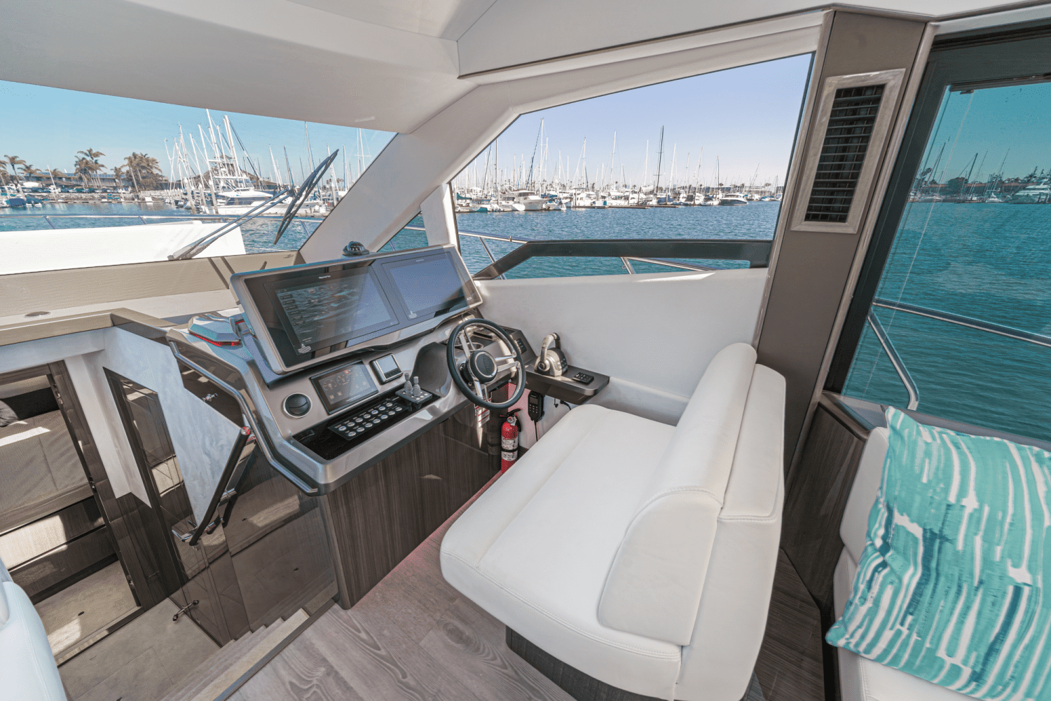 2025 Galeon 500 FLY Image Thumbnail #39
