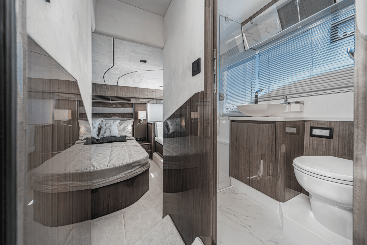 2025 Galeon 500 FLY Image Thumbnail #52