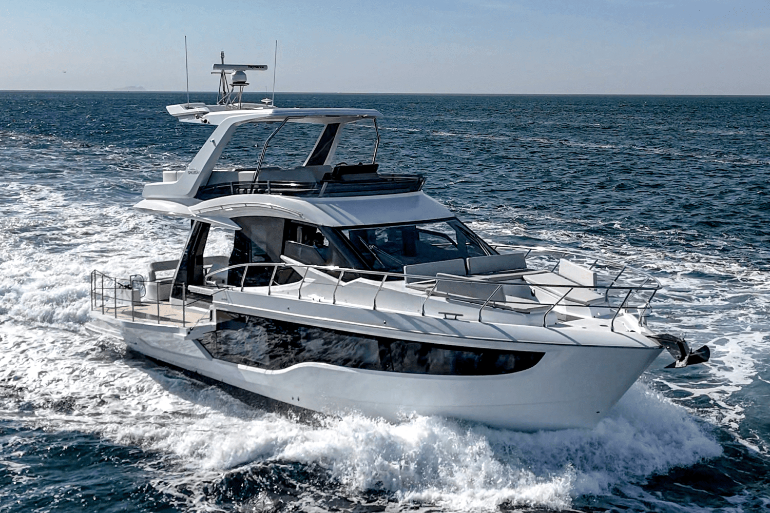2025 Galeon 500 FLY Image Thumbnail #1