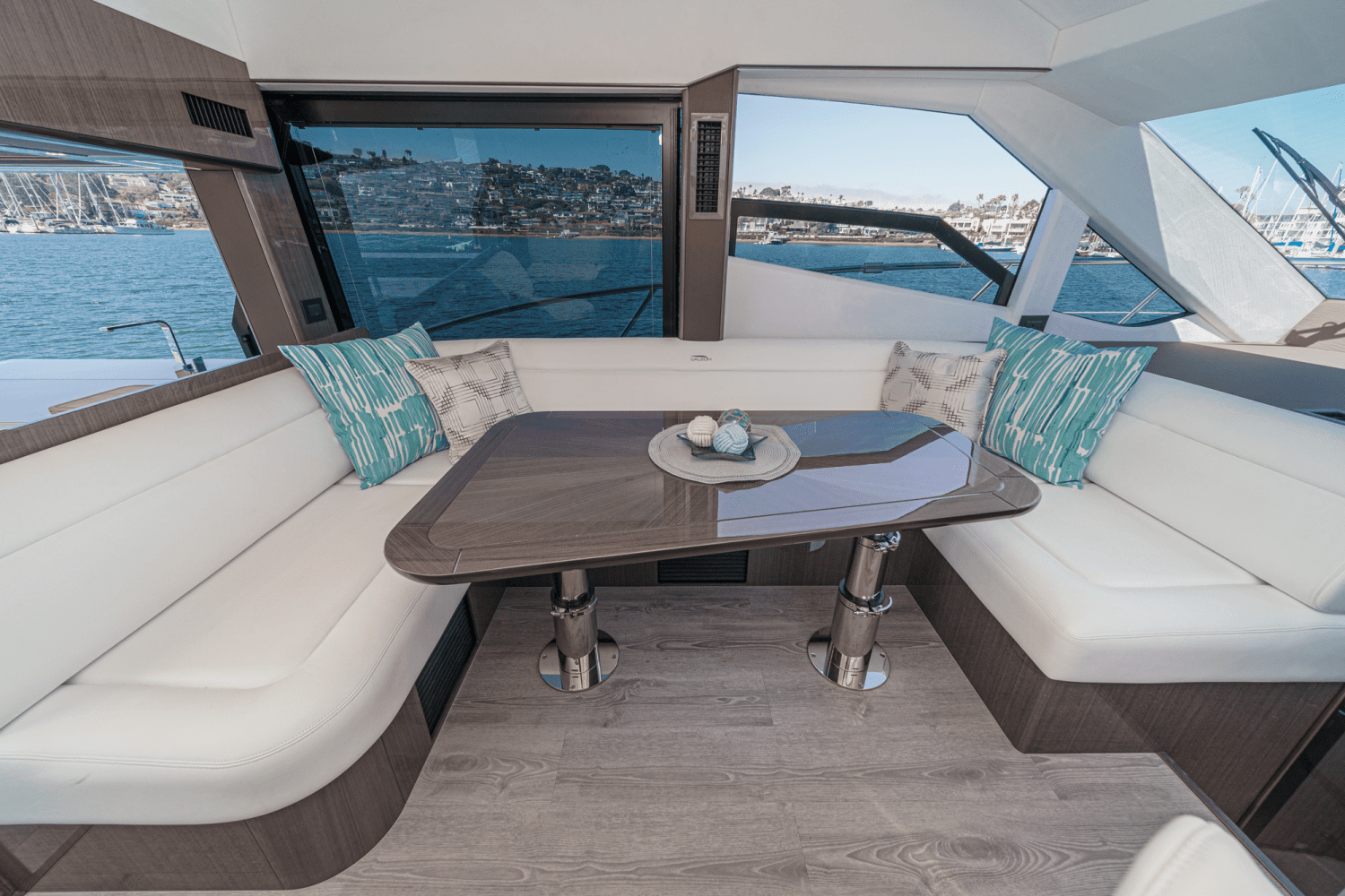 2025 Galeon 500 FLY Image Thumbnail #37