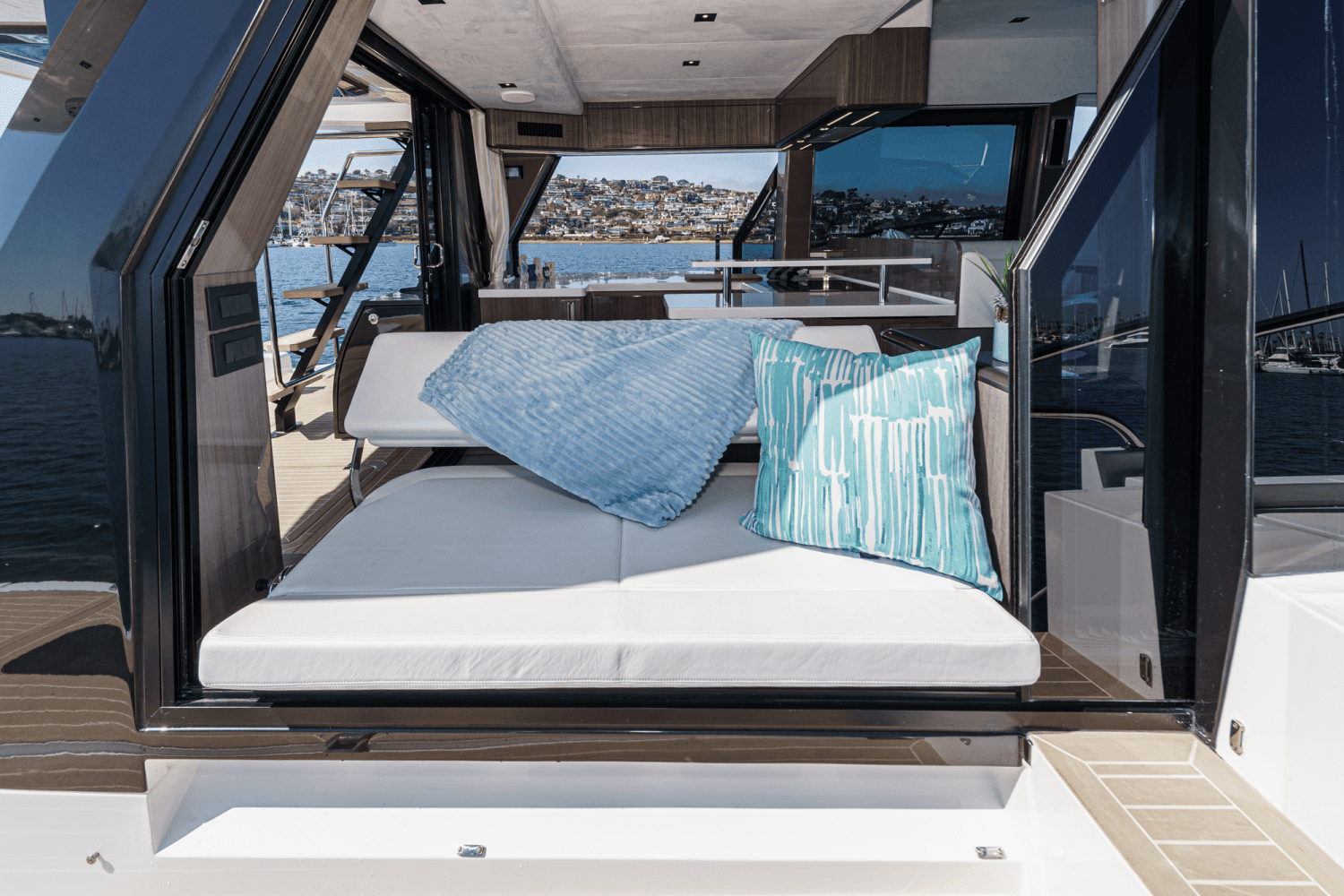 2025 Galeon 500 FLY Image Thumbnail #32