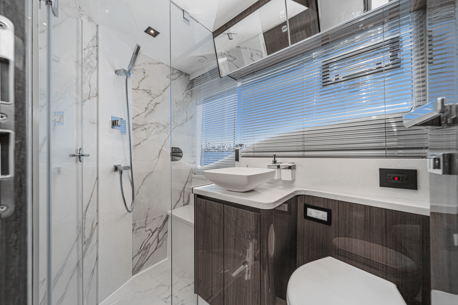 2025 Galeon 500 FLY Image Thumbnail #53